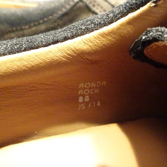 EARTHIES Ronda Rock Bronze Dk Brown Suede Slip on Hidden Wedge Flat Shoes 8B - Picture 4 of 7